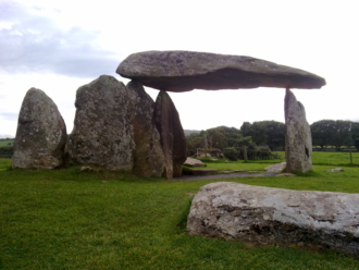 Monumento megaltico funerario Pentre Ifan