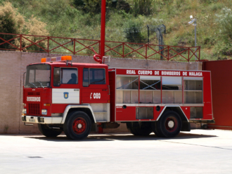 Camión de bomberos antiguo