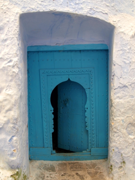 Puerta de una vivienda en Chaoen