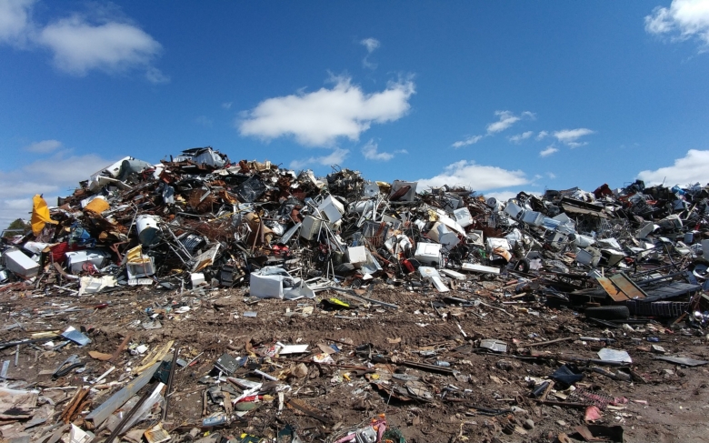 Relacionan el gasto de los municipios con la producción de residuos peligrosos