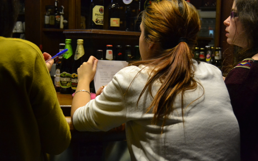 El público experimenta con la música en el Beer for Science