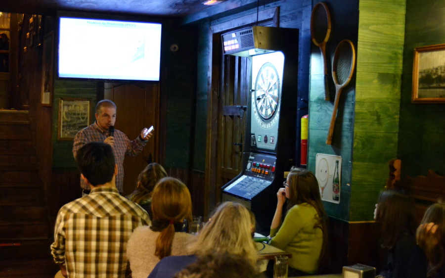 La biología marina en los polos abre la nueva temporada de 'Beer for Science'