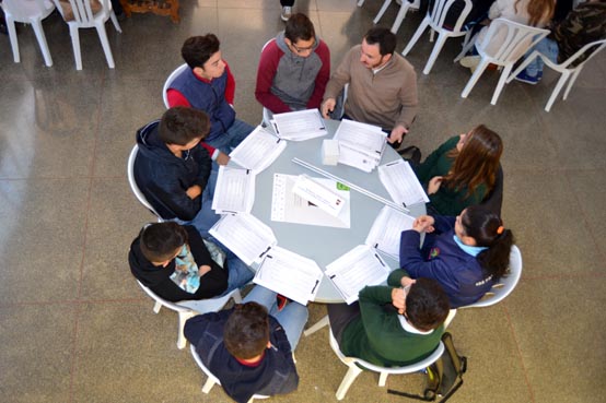 Más de un centenar de escolares desayunan con ciencia en la Universidad de Málaga