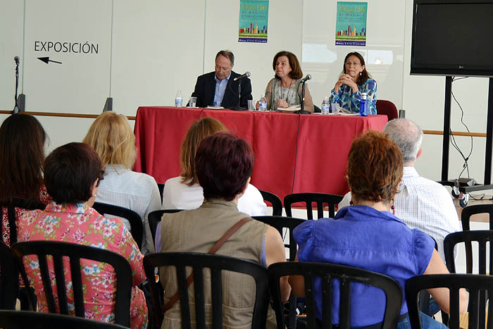 Alfredo Fierro y Begoña Souviron abren la programación de la UMA en la Feria del Libro