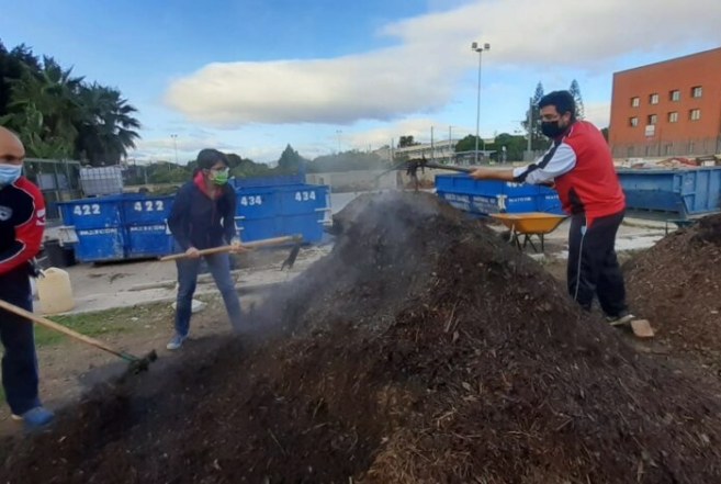 De tu basura a la tierra. UMA Composta.