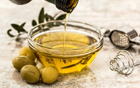 Analizan los efectos beneficiosos del aceite de oliva virgen extra en personas con obesidad y prediabetes