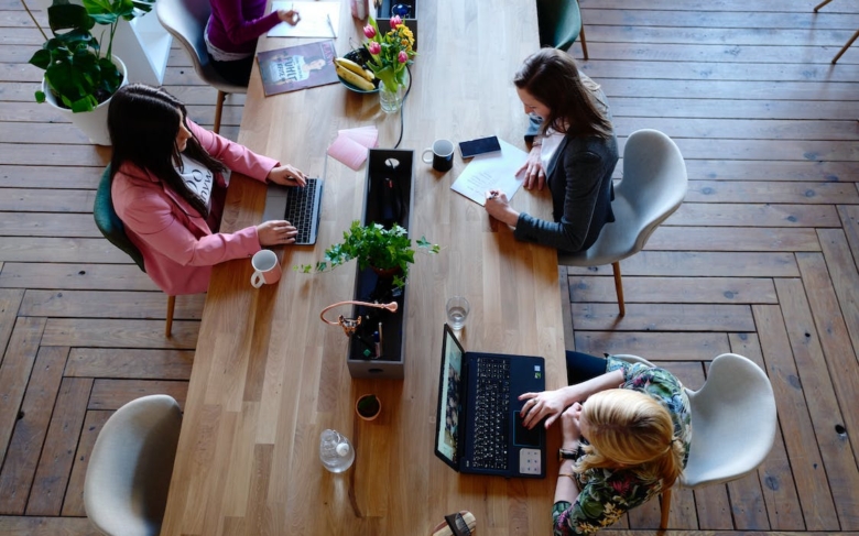 Un estudio de la UMA analiza el liderazgo femenino en emprendimiento sostenible en España y Portugal