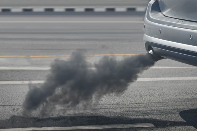 El uso de biocombustibles podría reducir en un 90% la emisión de humo negro de los coches