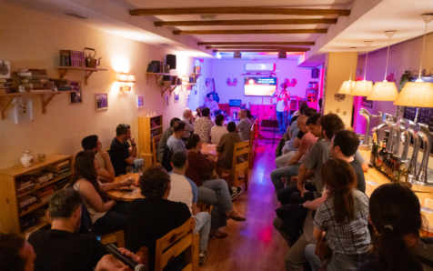 La robótica, el derecho, la historia y la inteligencia artificial inauguran el festival ‘Pint of Science’