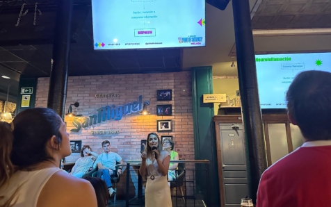 El festival Pint of Science inaugura su décima edición acercando temas de salud, neurociencia y tecnología