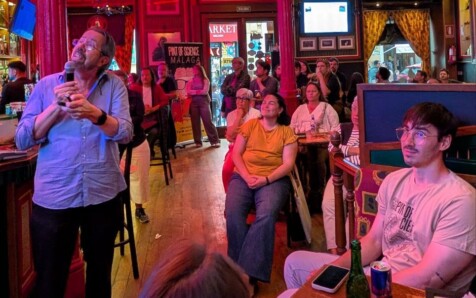 Tecnología, espacio y salud abren la undécima edición de 'Pint of Science' en Málaga